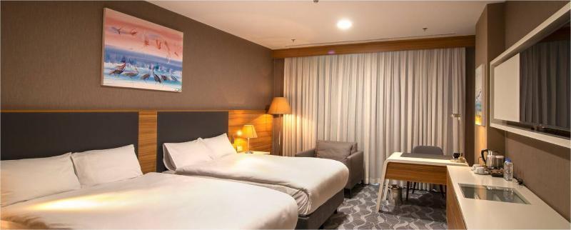 Отель Doubletree By Hilton Ankara Incek Экстерьер фото