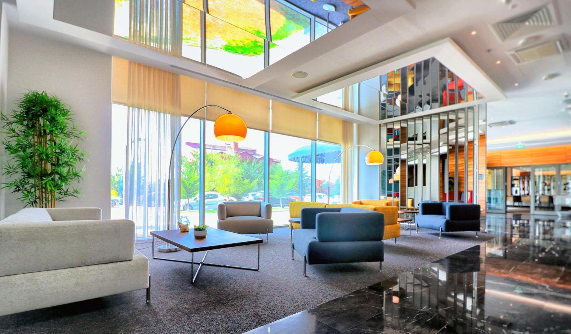Отель Doubletree By Hilton Ankara Incek Экстерьер фото