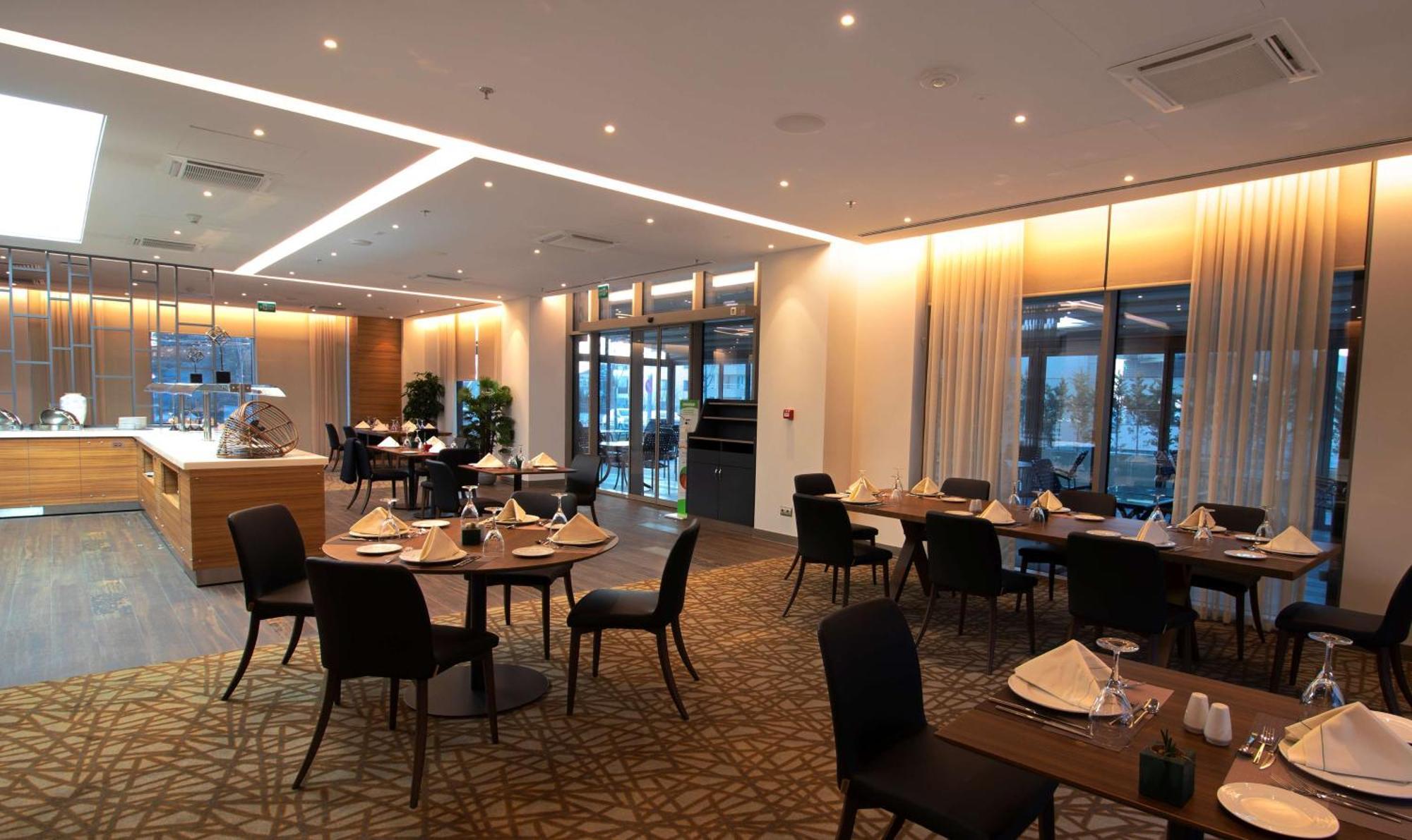 Отель Doubletree By Hilton Ankara Incek Экстерьер фото